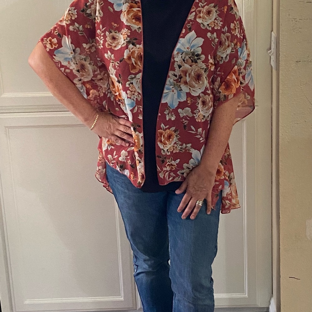 Polly & Esther floral duster kimono L.